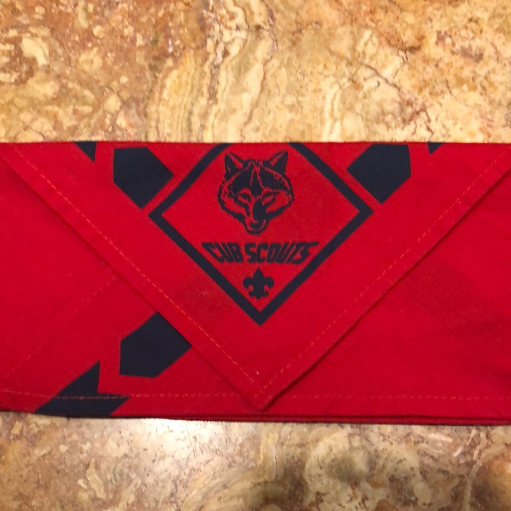 Boy Scouts of America Cub Scouts wolf scarf